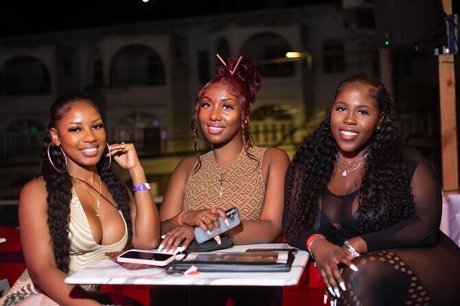 27/27 Lounge, Pier 1 & Margaritaville Nightlife Tour In Jamaica - Stop 1 on the Hip Strip: 27/27 Lounge Vibe and Night Music