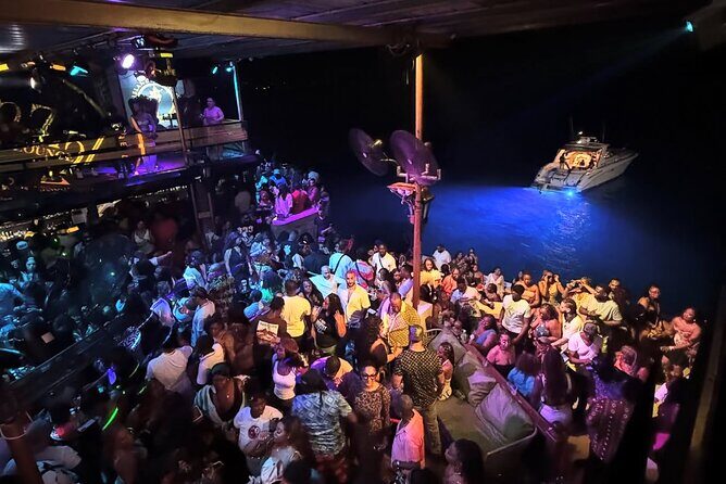 27/27 Lounge, Pier 1 & Margaritaville Nightlife Tour In Jamaica - What’s Included vs What You’ll Pay for On Your Own