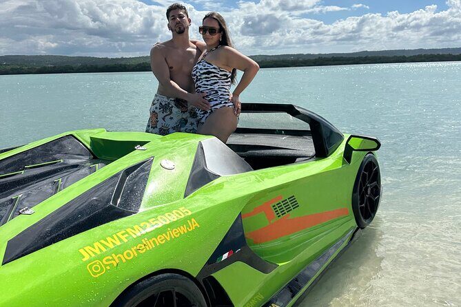 35 Minutes Clear Kayak Photoshoot in Montego Bay - What’s Included vs. What Costs Extra