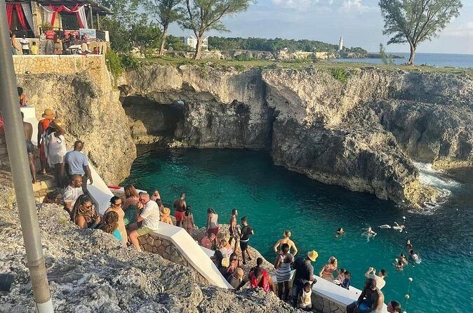 7 Mile Beach and Rick's Cafe in Negril from Montego Bay Private Tour - How a private Montego Bay to Negril tour changes your day