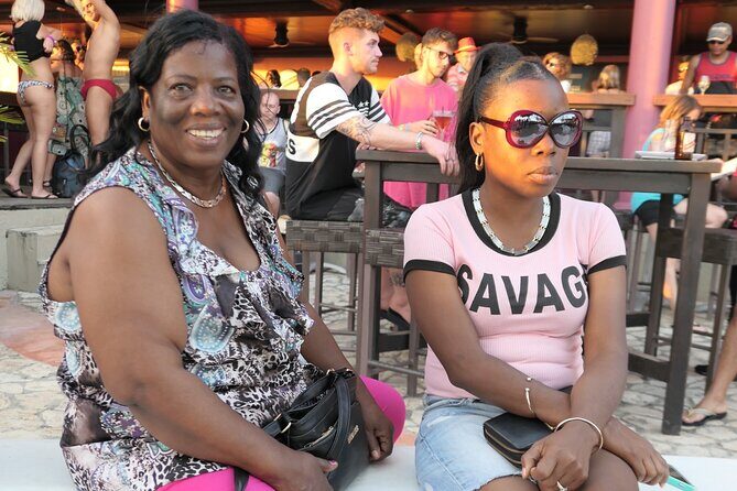 7 Mile Beach & Ricks Cafe with free Shopping experience - From Montego Bay: Pickup, Air-Conditioning, and Fewer Headaches