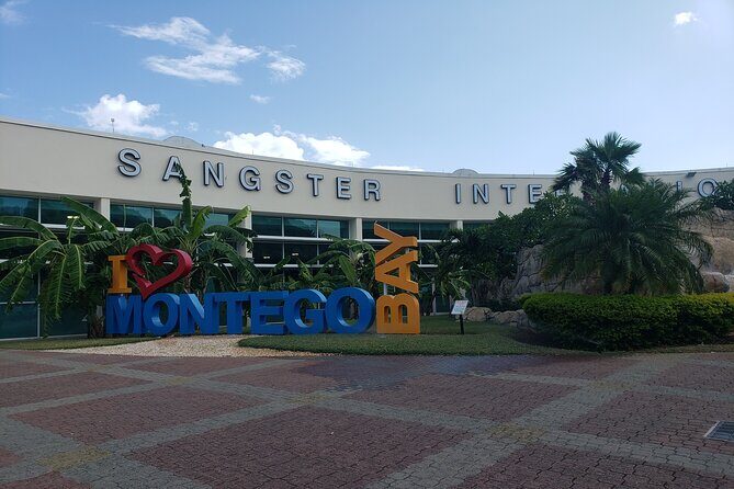 A "Private" Airport Transfer to any Resort in Ocho Rios - Flight Tracking That Saves You When Schedules Shift
