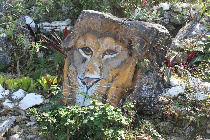 Ahhh Ras Natango Gallery and Garden Private Transfer - Entering the Ahhh...Ras Natango Gallery: what you’re really seeing