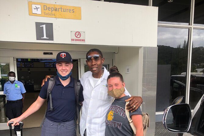 Airport MBJ Round Trip Transfer to Ocho Rios Airbnb Home, Resorts - Flexible Stops: Lunch, Restrooms, and Quick Shopping Runs