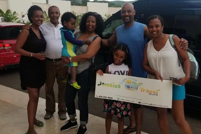 Airport MBJ Round Trip Transfer to Ocho Rios Airbnb Home, Resorts - Who This Transfer Is Best For