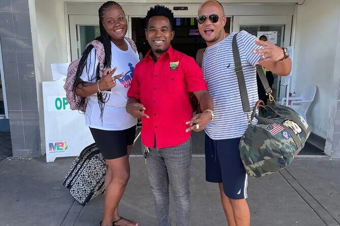 Airport Transfer Montego Bay: Riu Montego / Reggae / Palace - Can You Request Stops on the Way?