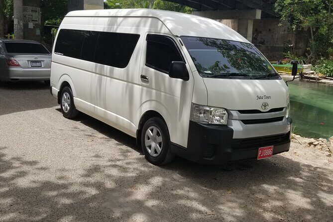 Bahia Principe Grand Jamaica Private Airport transfer - Private MBJ to Bahia Principe Grand: what you’re really buying