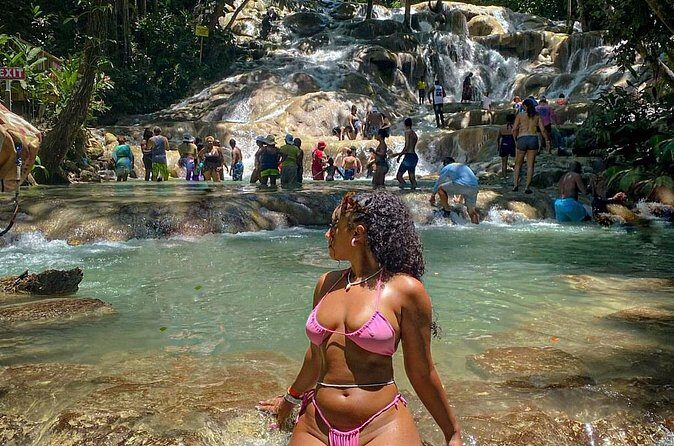 Bamboo Rafting, Dunns River , Zipline And Horseback Ride Combo - Weight Limits Matter: Horse and Zipline Numbers You Should Know