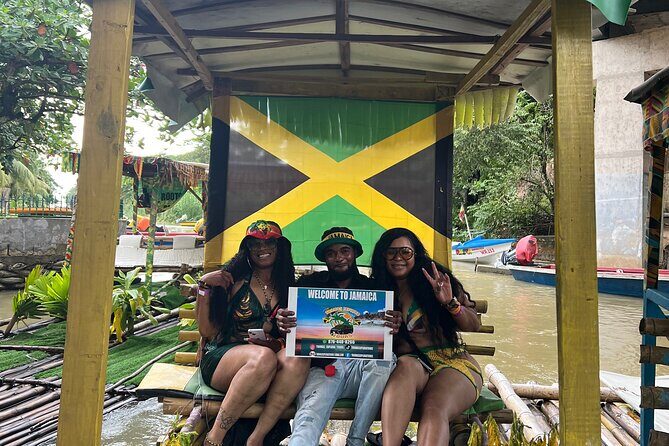 Bamboo Rafting & Limestone Foot Massage on the River - What the ride feels like: photos, photos, and then a breather