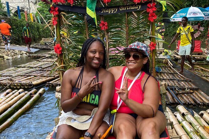 Bamboo Rafting Montego Bay - Glamour shots on the river: why it’s more than just posing