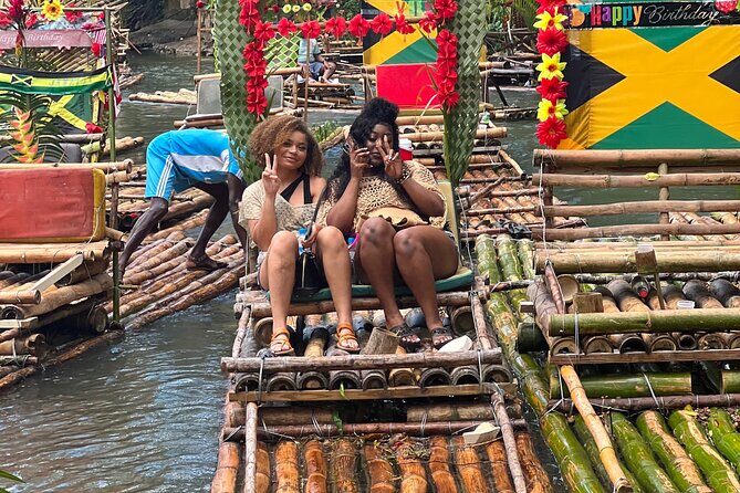 Bamboo rafting with limestone massage - Key highlights