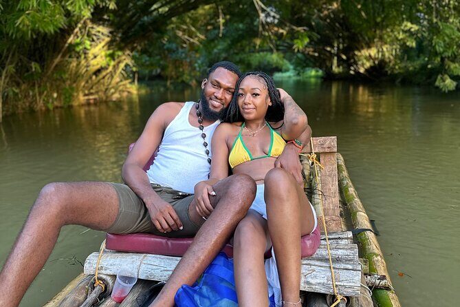 Bamboo rafting with limestone massage - Bamboo rafting on the Great River near Lethe