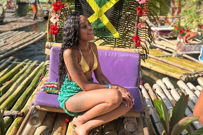 Bamboo rafting with limestone massage - Guide experience and comfort: getting around without stress