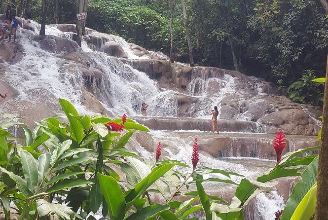 Blue Hole and Dunn's River Adventurous and hiking waterfalls from Ocho Rios - Dunn’s River Falls in Ocho Rios: a 600-foot natural cascade you actually hike