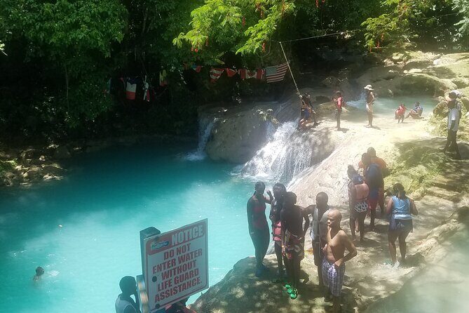 Blue Hole and Dunn's River Adventurous and hiking waterfalls from Ocho Rios - What you’ll do hour by hour (and what to watch for)