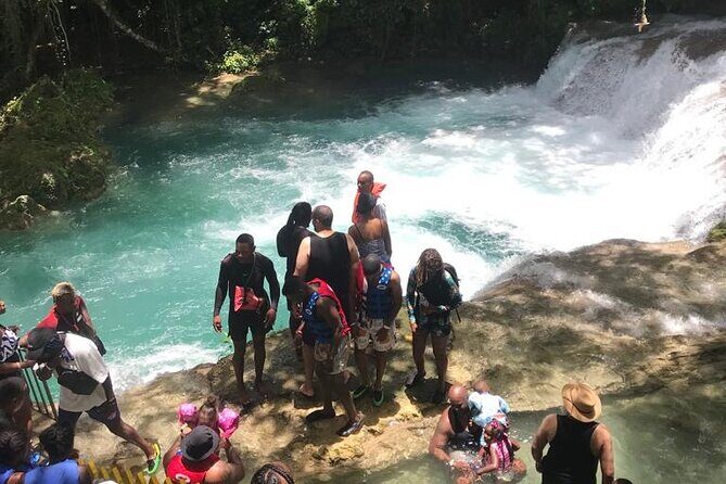 Blue Hole and Dunn's River Adventurous and hiking waterfalls from Ocho Rios - Who should book this Blue Hole and Dunn’s River combo?