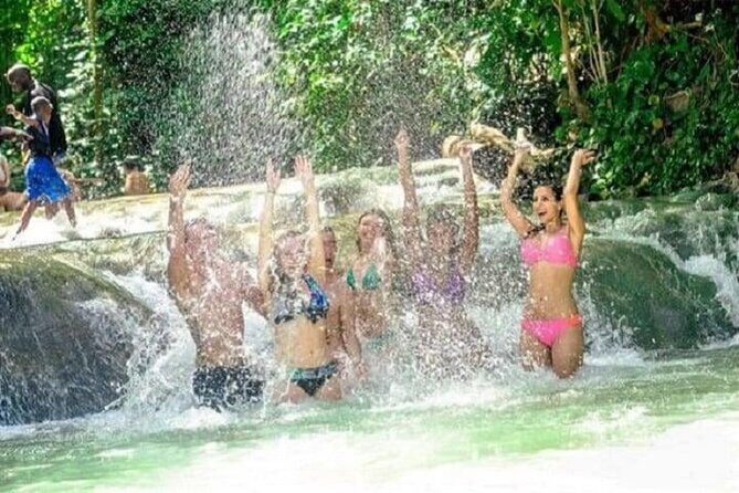 Blue Hole and Dunn's River Falls from Ocho Rios - How to Approach Blue Hole Without Burning Your Energy