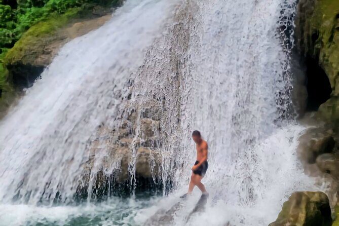Blue Hole and Dunn's River Falls Ocho rios - Should you book this tour?