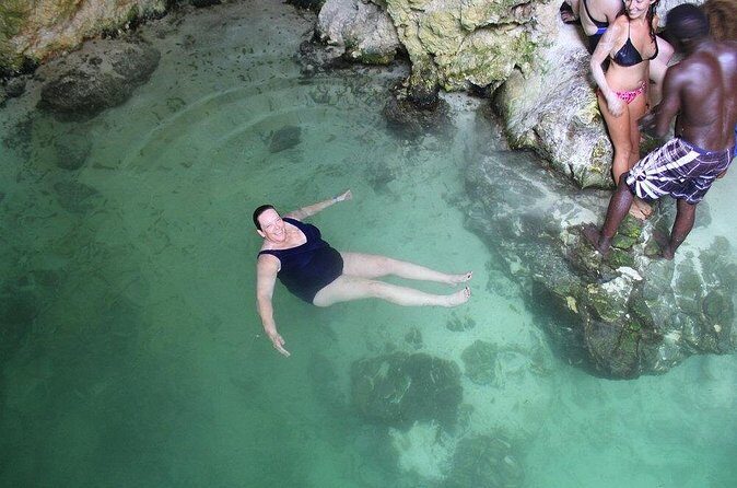 Blue Hole Mineral Spring plus Weed Farm Combo Tour with Transportation - How the 5–6 hour schedule actually feels (and how to time your energy)