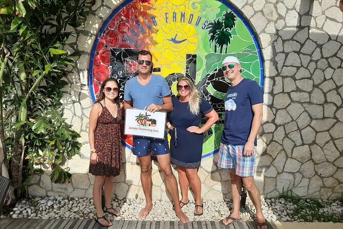 Blue Hole Mineral Spring, Seven Mile Beach, Ricks Cafe/ Shopping Private Tour - How the 6 to 9 Hour Format Feels in Real Life