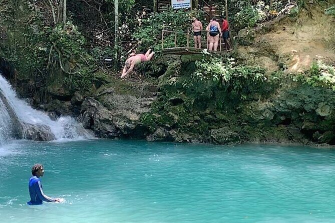 Blue Hole Ocho Rios - Hotel or cruise port pickup: saves time, reduces stress