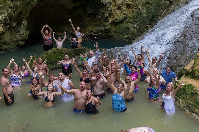 Blue Hole & River Tubing Tour From Falmouth & Runaway Bay Jamaica - Stop 3: Ocho Rios jerk centre break and what to eat