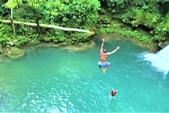 Blue Hole & Secret Falls Day-Trip with Shopping from Grand Palladium - Ocho Rios shopping: what you’re really shopping for