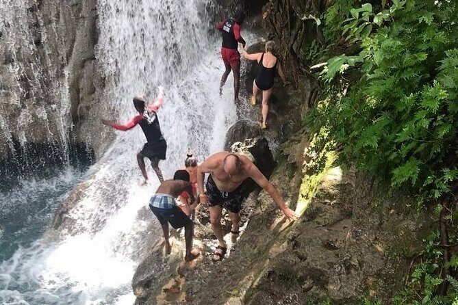 Blue Hole Secret Falls Private Tour - Entering A Private Day: What Makes This Tour Worth It