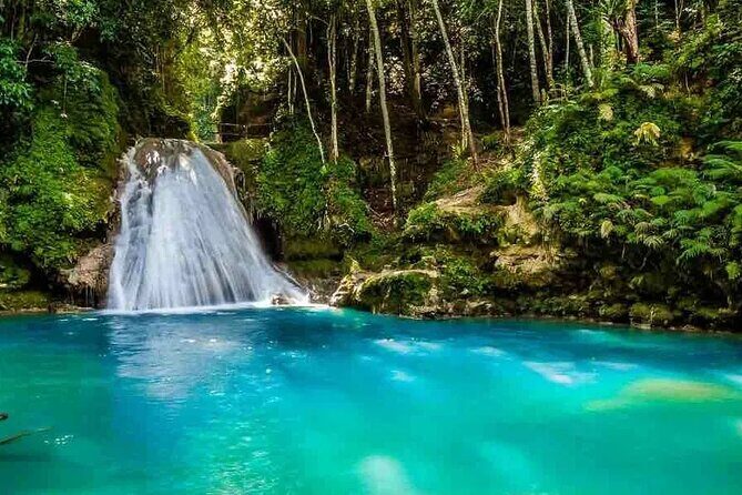 Blue Hole, Secret Falls & River Rapids Tubing from Montego Bay - White River Calypso Rafting & Tubing: calm-to-adrenaline currents