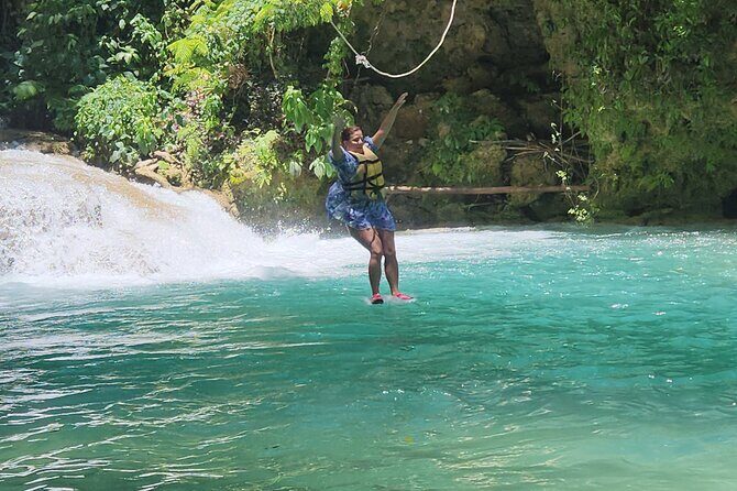 Bluehole and Bamboo Rafting from Montego Bay - Bamboo Avenue on the White River: calm rafting, plus a massage option