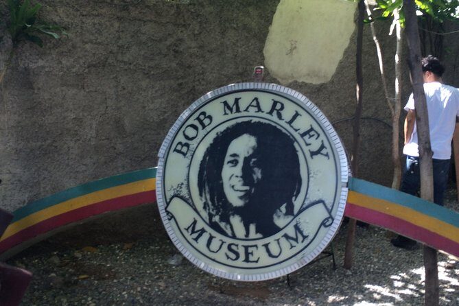 Bob Marley Museum Admission & Tour from Ocho Rios - The wow-factor stops: hologram, Grammy award, and I-Threes costumes