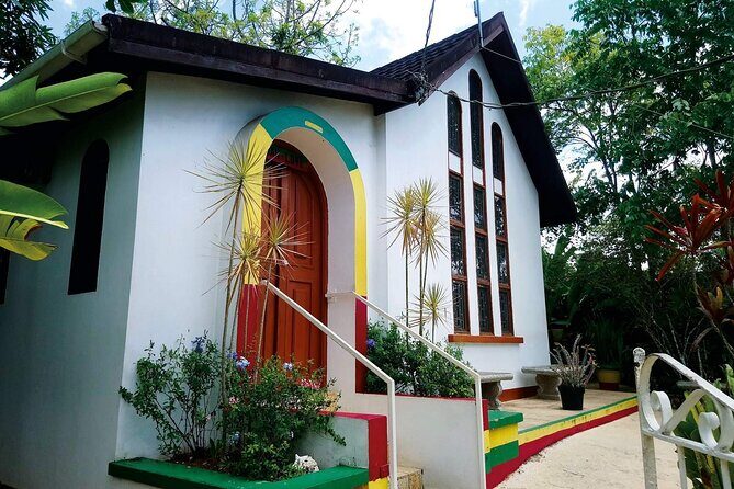 Bob Marley Nine Miles, sightseeing and local food and fruit stop - Price and value: is $125 per person worth it?