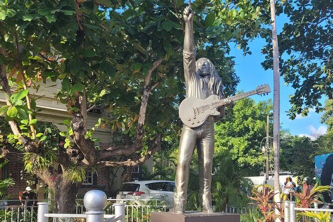 Bob Marley Private Tour from Montego Bay - The Drive to Kingston: Briefings That Turn the Ride Into Part of the Tour
