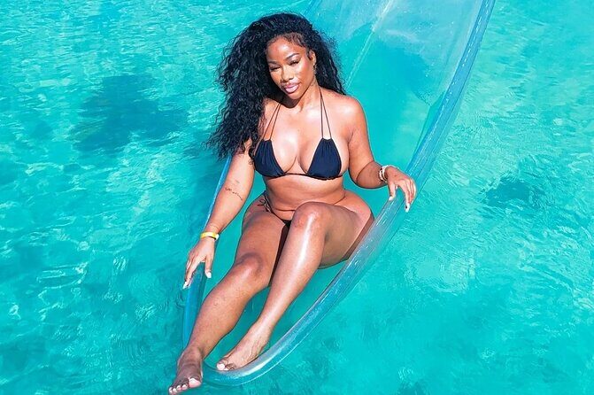 Clear Kayak Photoshoot in Ocho Rios Jamaica - Who this clear kayak photo shoot is best for