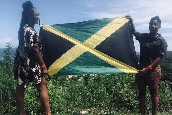 Dunn’s River Falls and Blue Hole Secret Falls Tour - Dunn’s River Falls: the classic climb, with guidance that matters