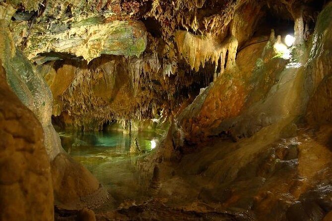 Dunns River Falls and Green Grotto Caves - Stop 1: Dunn’s River Falls and the 600-Foot Climb (Wet and Active)