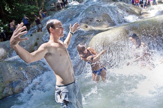 Dunn's River Falls and Ocho Rios Shopping Tour from Runaway Bay - Transportation and comfort: the value is real, but seating can be tight