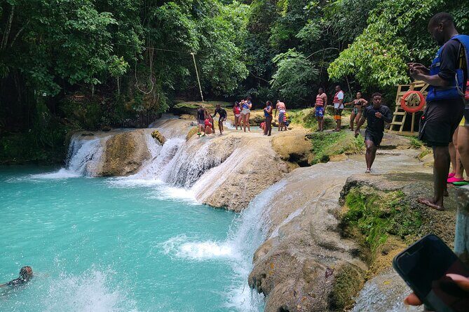 Dunn's River Falls & Blue Hole from Montego Bay or Falmouth - Timing and energy management during a 6–7 hour outing