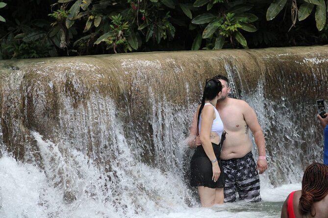Dunns River Falls Half Day Private Tour Including Entry Fee. - Entry fees, ticket lines, and the one thing to confirm