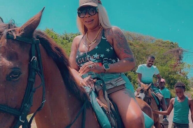 Dunn’s River Falls,Zip lining & horseback riding Combo tour from Montego Bay - Dunn’s River Falls on Foot: Guided Climb and Water Massage