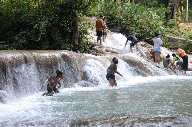 Dunn's River Tour from Falmouth - FAQ
