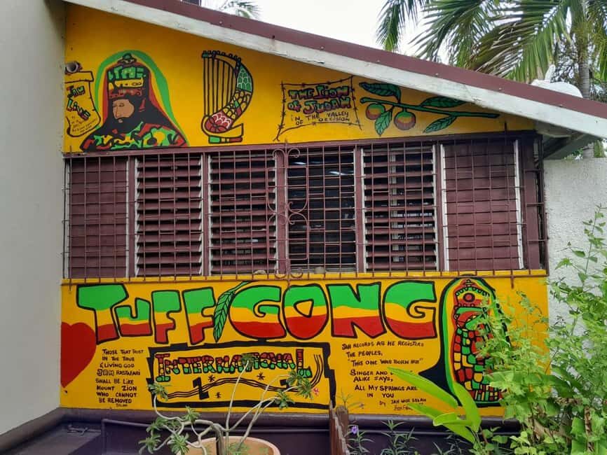 Explore Downtown Kingston and New Kingston: - National Stadium and the National Heroes Circle: Public Memory on Foot