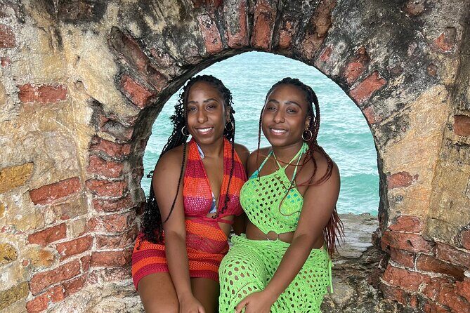 Explore Negril Day Tour beach and Ricks Cafe From Montego Bay - The Negril Sign stop: quick photo opportunities that feel iconic