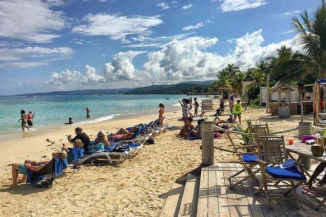 Fantastic Day at Bamboo Blu Beachfront, Ocho Rios - Should You Book Bamboo Blu with Absolute Paradise Tours?