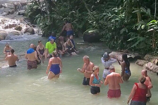 Full-Day Guided Tour to Dunns River Falls & shopping with lunch - A well-paced combo day: Dunn’s River Falls plus Ocho Rios time