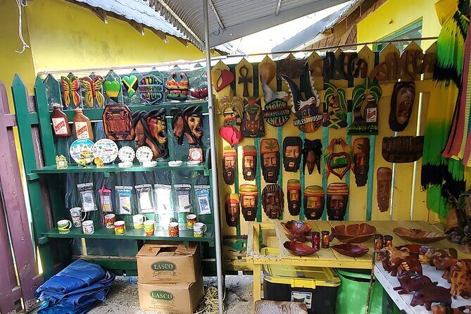 Full-Day Guided Tour to Dunns River Falls & shopping with lunch - Montego Bay to Ocho Rios: the drive time that matters