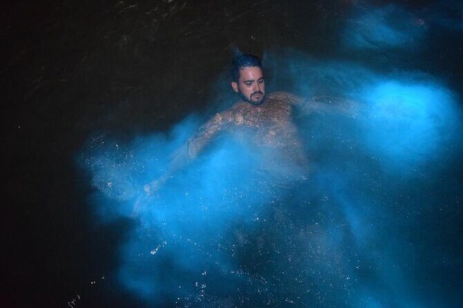 Glow with the Flow: A Romantic Night at the Luminous Lagoon”) - Key points before you go