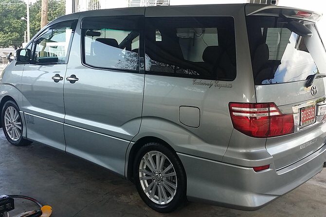 Grand Bahia Principe Private Transfer Between Montego Bay Airport (MBJ) - From Airport to Resort in About 75 Minutes: Comfort, No Detours, and Using the Ride Well