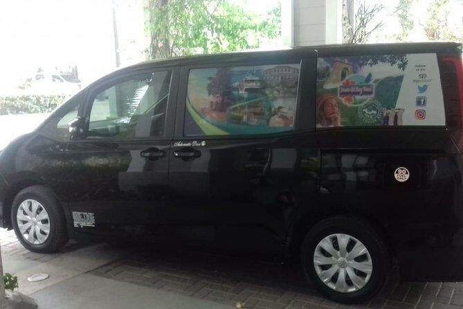 Grand Palladium Lady Hamilton Transfers from Montego Bay Airport - From MBJ Gate to Lady Hamilton Front Door