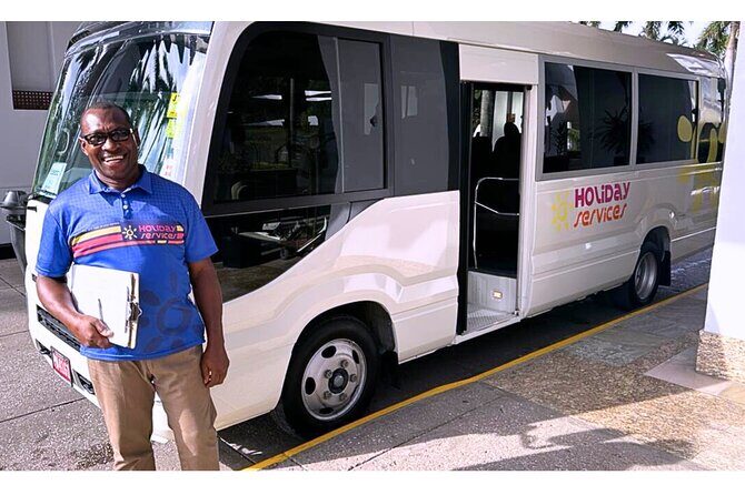 Group Private Kingston Airport Transfers (4 - 9 Persons) - Kingston Airport Transfers That Cut Through the First-Day Stress